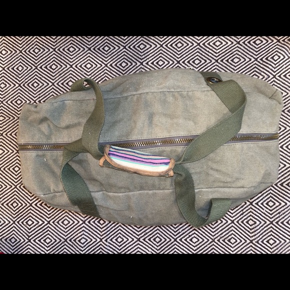 Roxy Weekender Duffle Bag - Picture 7 of 8